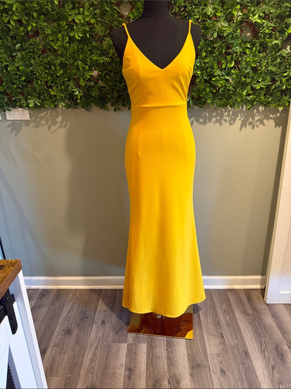 PETITE LENGTH (~5'2) Infinite Glory Golden Yellow Maxi Dress - Picture 3 of 16